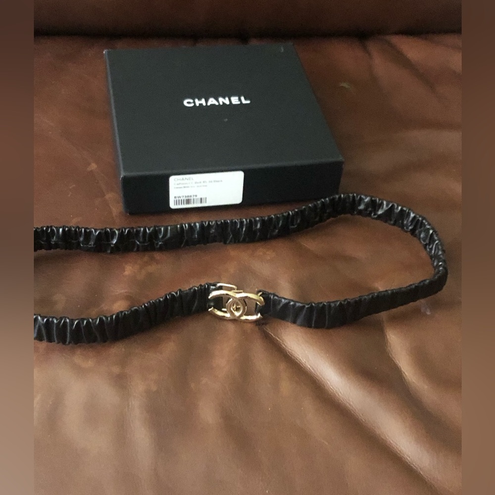 ❤️FLASH FINAL NO OFFERS  SALE ❤️ Chanel Calfskin CC Belt 85/34 in Black